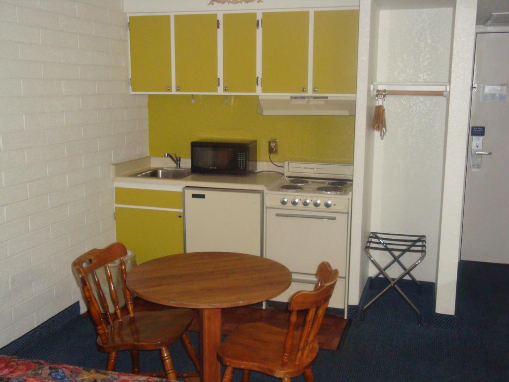 Travelers Inn Lake Havasu Lake Havasu City Camera foto